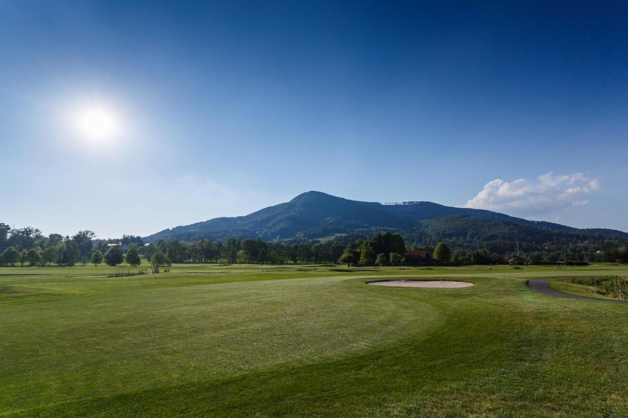 Apartmán na golfu Čeladná Exterior foto