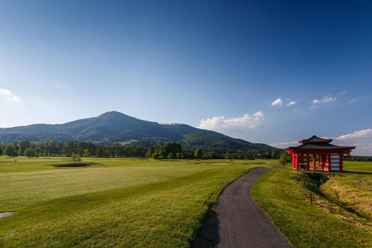 Apartmán na golfu Čeladná Exterior foto